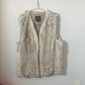 Dynamite Beige Faux Fur Vest